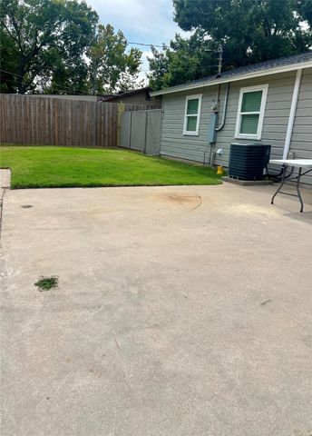 6308 N Stardust Drive, Watauga, TX 76148