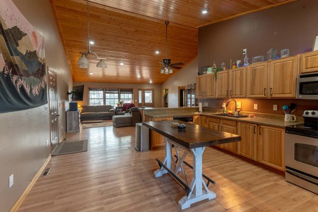 57743 285th Street, Deer Creek, MN 56527