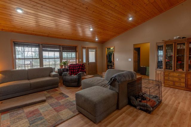 57743 285th Street, Deer Creek, MN 56527