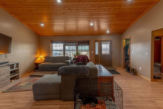 57743 285th Street, Deer Creek, MN 56527