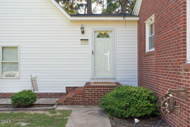 3199 Nc-55, Coats, NC 27521