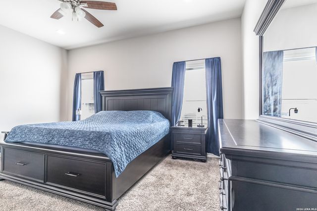 772 Crestview, Floresville, TX 78114