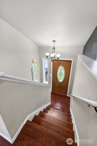 7106 190th Street Ct E, Puyallup, WA 98375