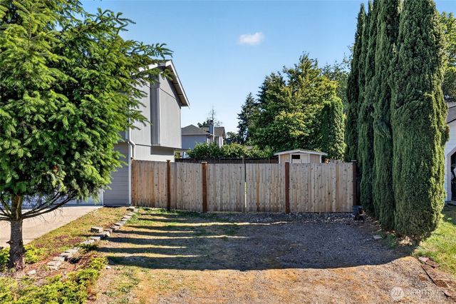 7106 190th Street Ct E, Puyallup, WA 98375