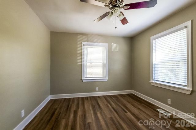 928 Holland Avenue, Charlotte, NC 28206