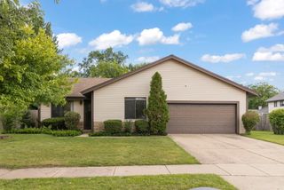 2S640 Continental Drive, Warrenville, IL 60555