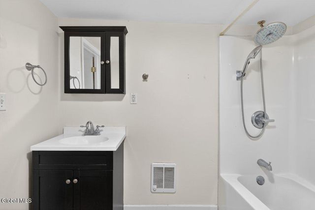 184-186 Broadway, Fort Edward, NY 12828