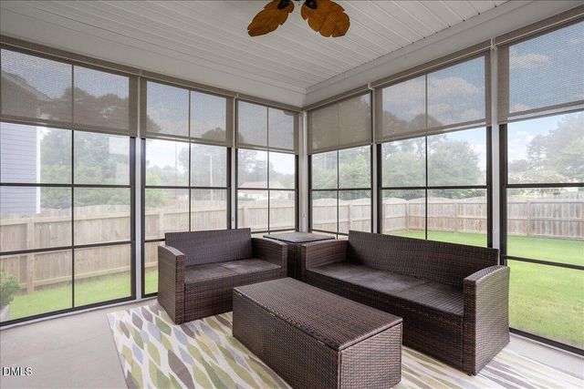 120 Seneca Shore Drive, Holly Springs, NC 27540
