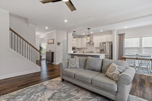 120 Seneca Shore Drive, Holly Springs, NC 27540