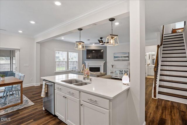120 Seneca Shore Drive, Holly Springs, NC 27540