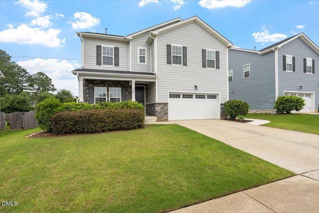 120 Seneca Shore Drive, Holly Springs, NC 27540