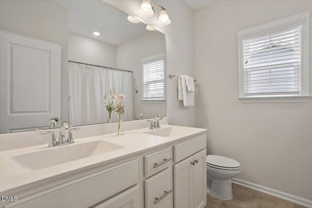 120 Seneca Shore Drive, Holly Springs, NC 27540