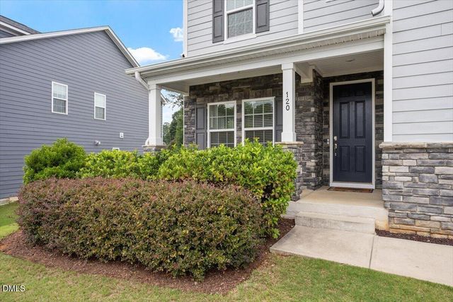 120 Seneca Shore Drive, Holly Springs, NC 27540