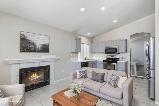 43026 Camino Casillas, Temecula, CA 92592