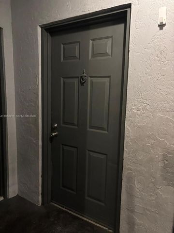 1750 N Congress Ave 307, West Palm Beach, FL 33401