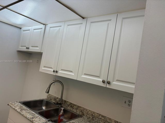 1750 N Congress Ave 307, West Palm Beach, FL 33401