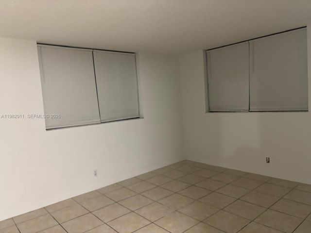 1750 N Congress Ave 307, West Palm Beach, FL 33401