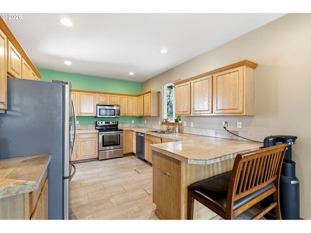 16907 Ne 9TH St, Vancouver, WA 98684