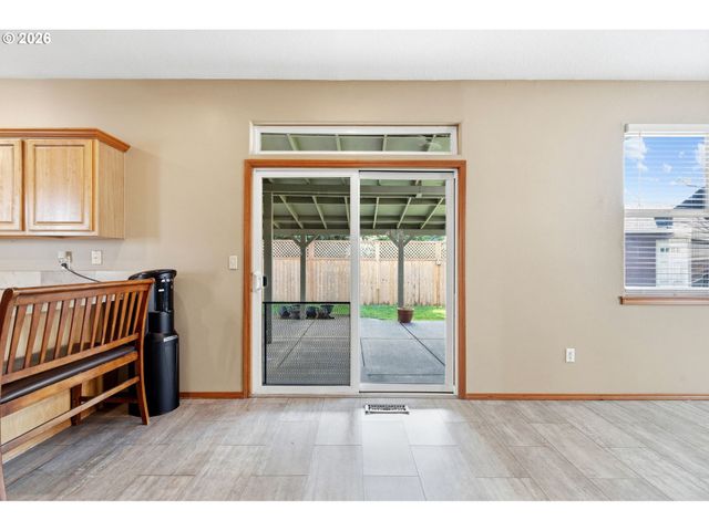 16907 Ne 9TH St, Vancouver, WA 98684