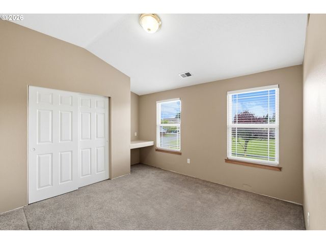 16907 Ne 9TH St, Vancouver, WA 98684