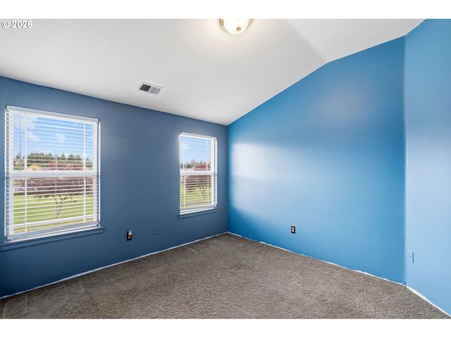 16907 Ne 9TH St, Vancouver, WA 98684