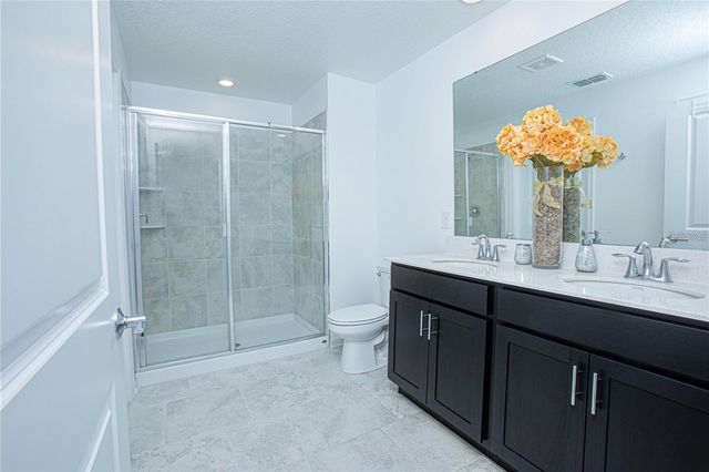 6935 DILLY LAKE AVENUE, Groveland, FL 34736