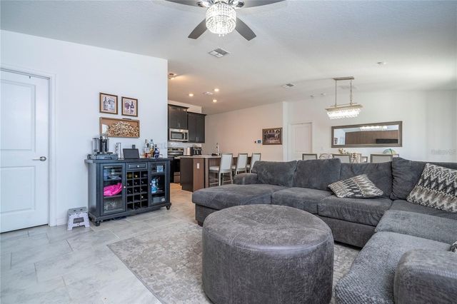 6935 DILLY LAKE AVENUE, Groveland, FL 34736