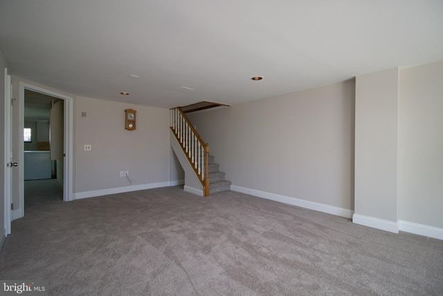 7849 ANITA DR, Philadelphia, PA 19111