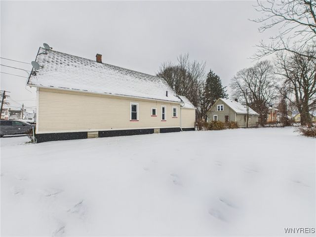 15 De Jonge Street 15, Rochester, NY 14621