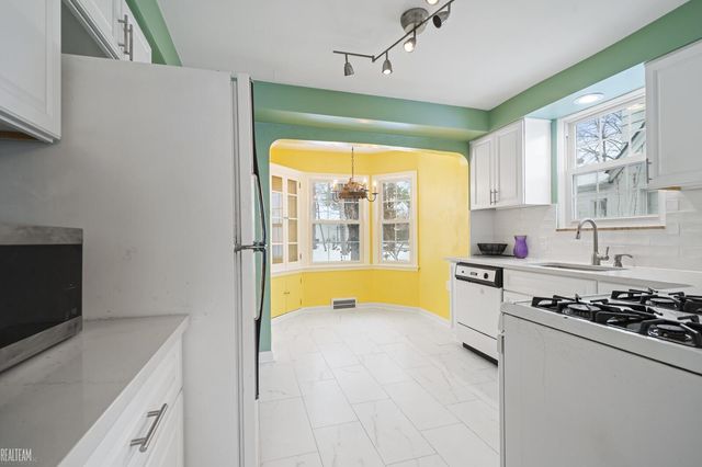 17550 Melrose Street, Southfield, MI 48075