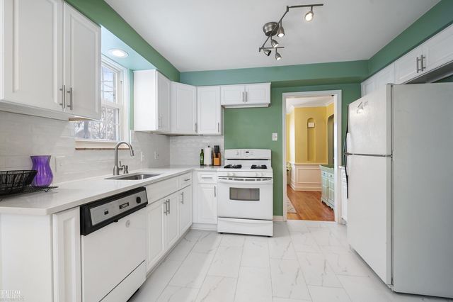 17550 Melrose Street, Southfield, MI 48075