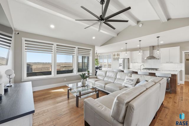 47967 Meadowlark St Street, Harrisburg, SD 57032