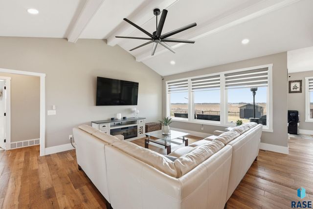 47967 Meadowlark St Street, Harrisburg, SD 57032