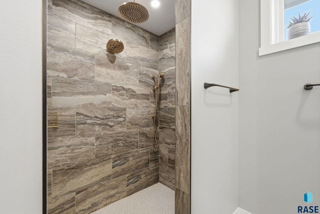 47967 Meadowlark St Street, Harrisburg, SD 57032