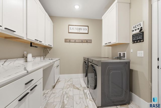 47967 Meadowlark St Street, Harrisburg, SD 57032