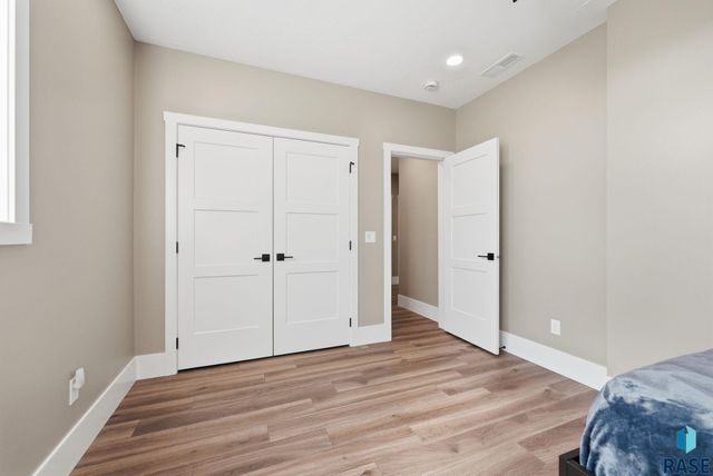 47967 Meadowlark St Street, Harrisburg, SD 57032