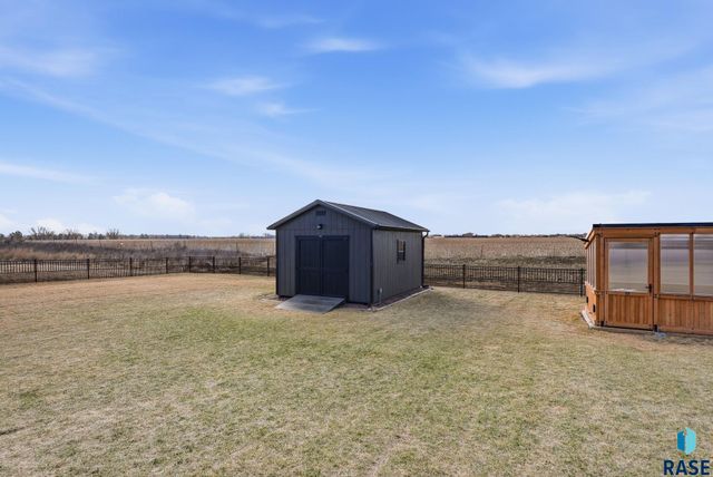 47967 Meadowlark St Street, Harrisburg, SD 57032