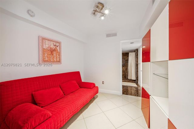 1800 S Ocean Dr 1406, Hallandale Beach, FL 33009
