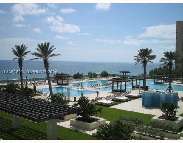 1800 S Ocean Dr 1406, Hallandale Beach, FL 33009