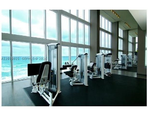 1800 S Ocean Dr 1406, Hallandale Beach, FL 33009