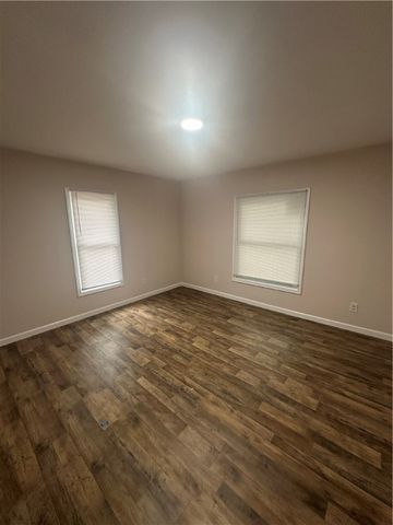 255 Lyon Street, Elmira, NY 14901