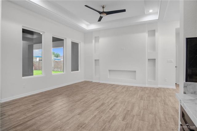 1416 N Rockport Street, Alton, TX 78573