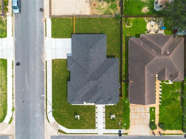 1416 N Rockport Street, Alton, TX 78573