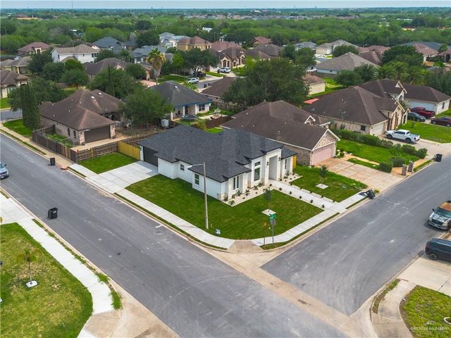 1416 N Rockport Street, Alton, TX 78573