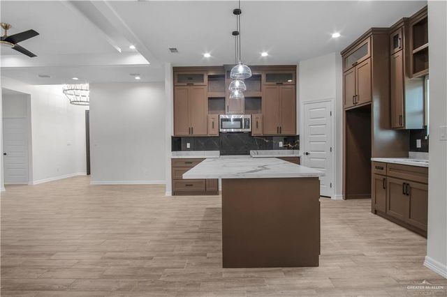 1416 N Rockport Street, Alton, TX 78573