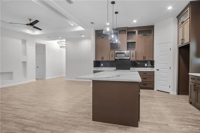 1416 N Rockport Street, Alton, TX 78573