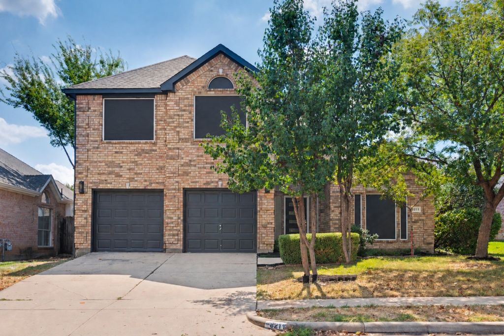 8211 Shoshoni Drive, Arlington, TX 76002 — exterior