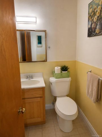 5831 136th Street, Flushing, NY 11355