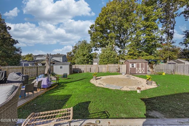 148 Tiller Avenue, Manahawkin, NJ 08050