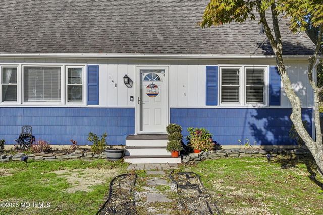 148 Tiller Avenue, Manahawkin, NJ 08050